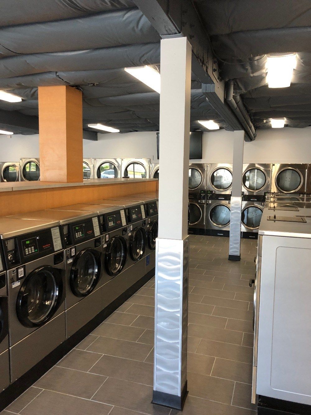 Free Wash Free Dry Offered At New Megawash Laundromat In Carmi Wboc Tv 16 Delmarvas News Leader Fox 21