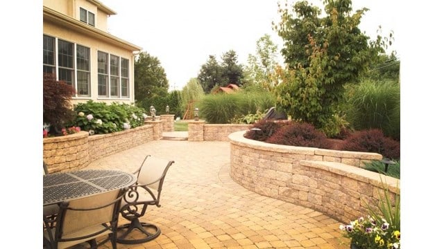 Montgomery County Pa Backyard Patio Design And Installation Serv Wboc Tv - Cost Of A 16×16 Paver Patio Montgomery County Pa Backyard Patio Design And Installation Serv Wboc Tv - Cost Of A 16×16 Paver Patio